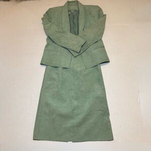 Vintage UltraSuede Sage Green Skirt Suit Set - Wmns Size 4 Blazer & Pencil Skirt